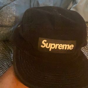 Supreme cap